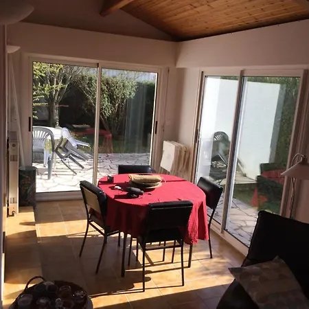 Maison Familiale Et Conviviale Royan