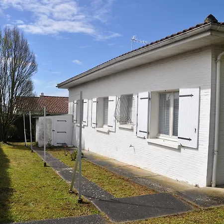 Maison Familiale Et Conviviale * Royan